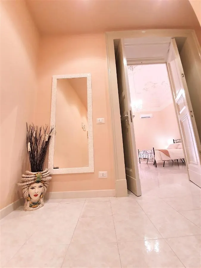 Antica Dimora Barocca Bed & Breakfast Acireale Italy